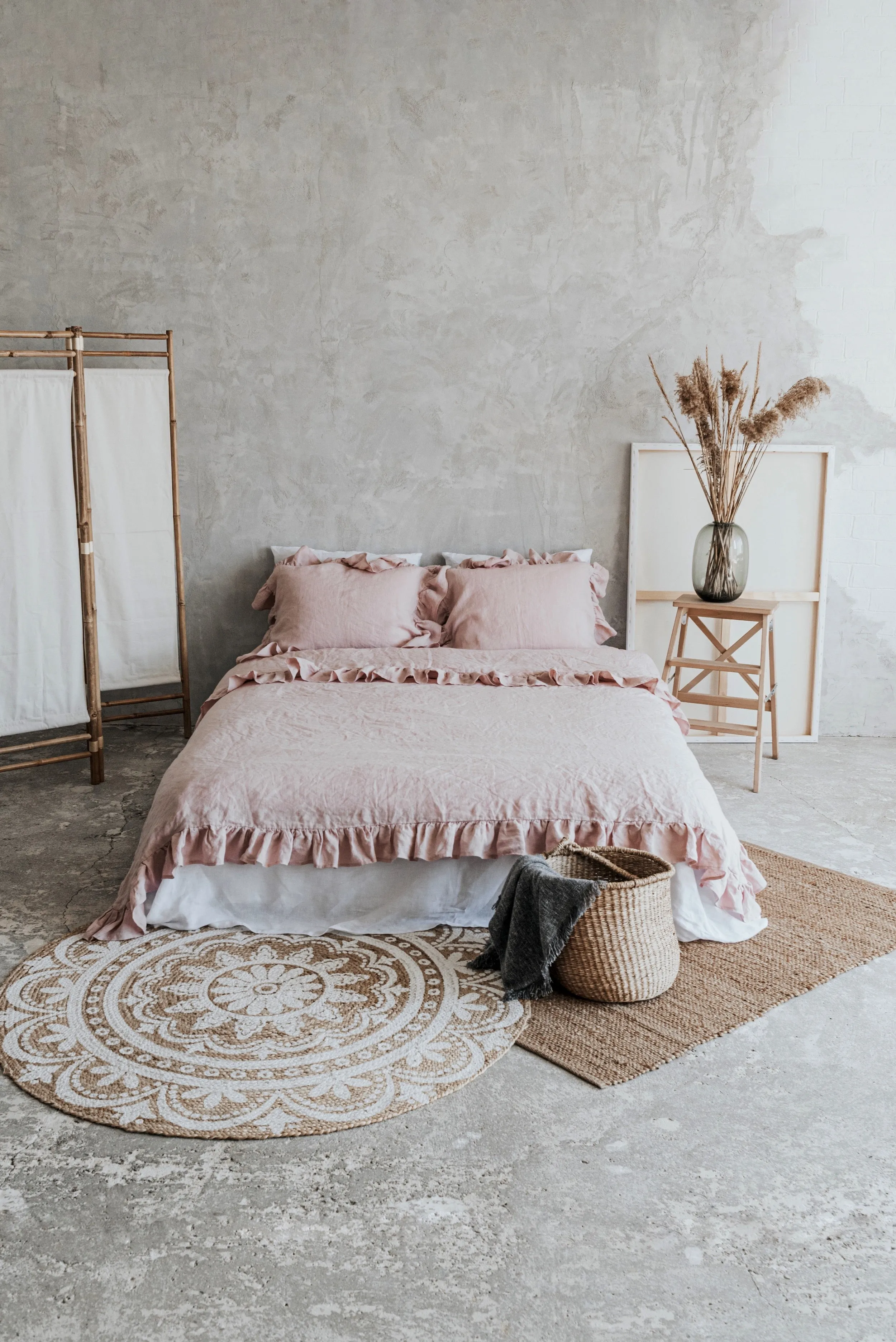 Ruffle duvet cover - pink
