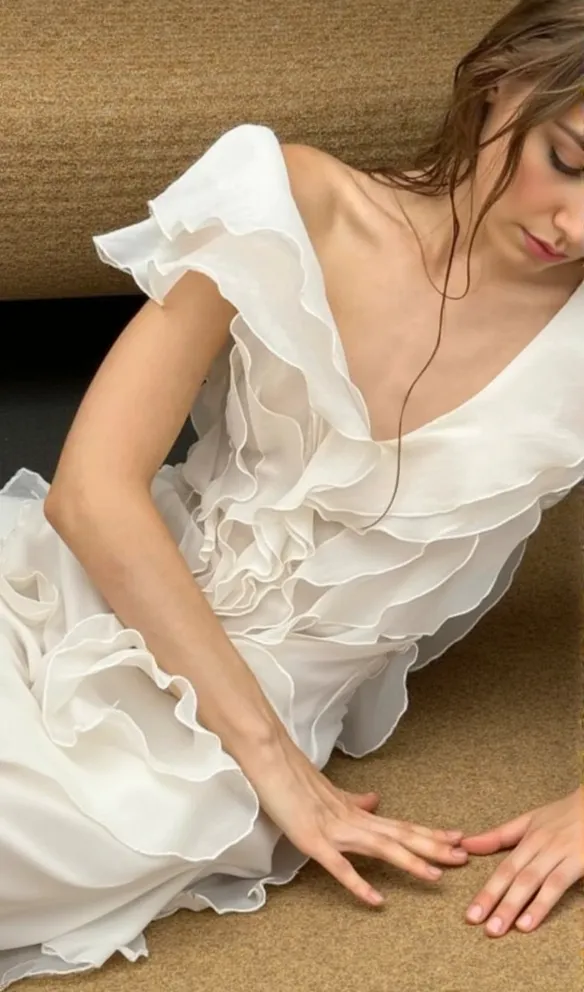 SABRINA RUFFLE LAYERS STRAPLESS MINI DRESS IN BEIGE