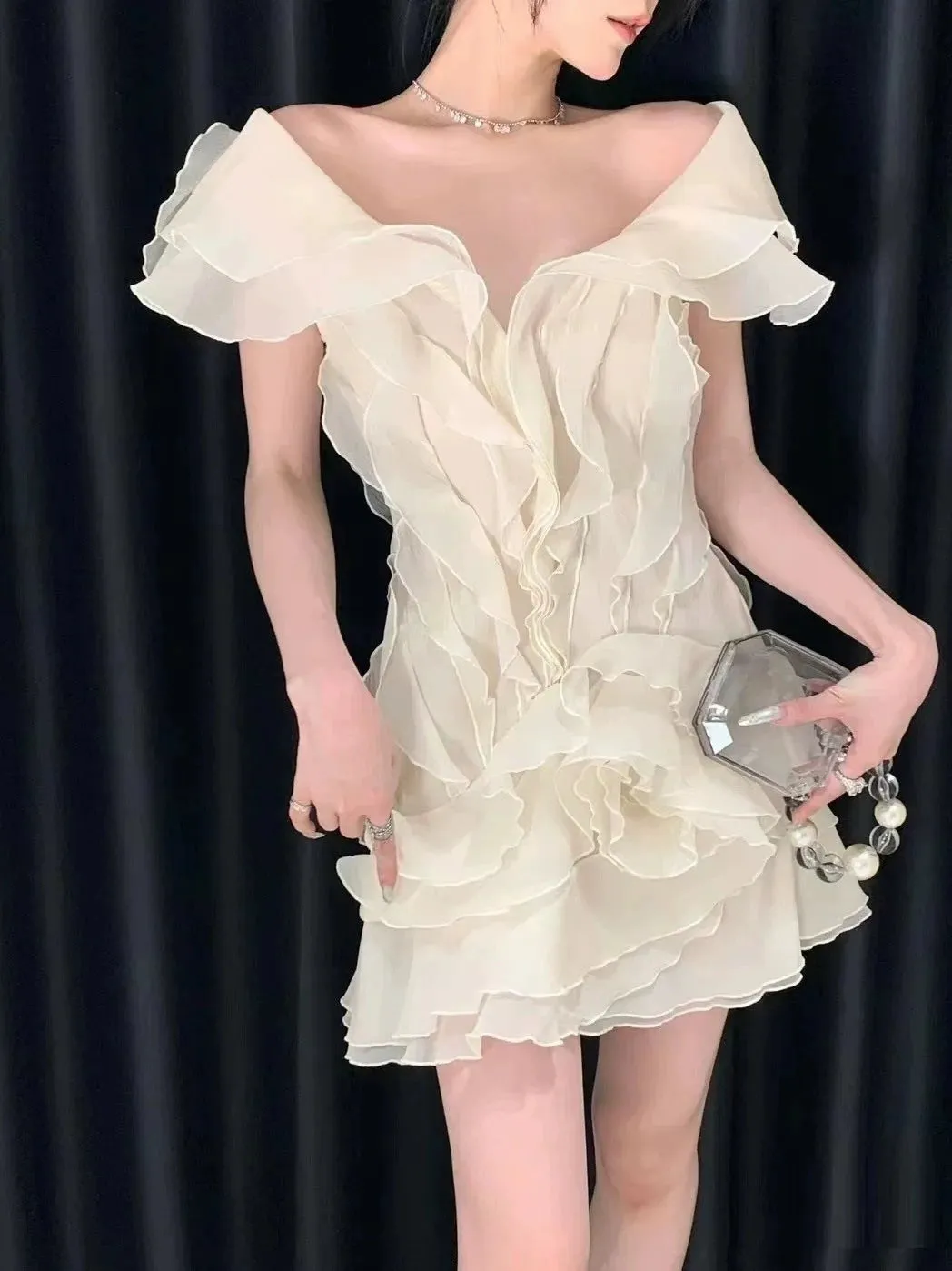 SABRINA RUFFLE LAYERS STRAPLESS MINI DRESS IN BEIGE