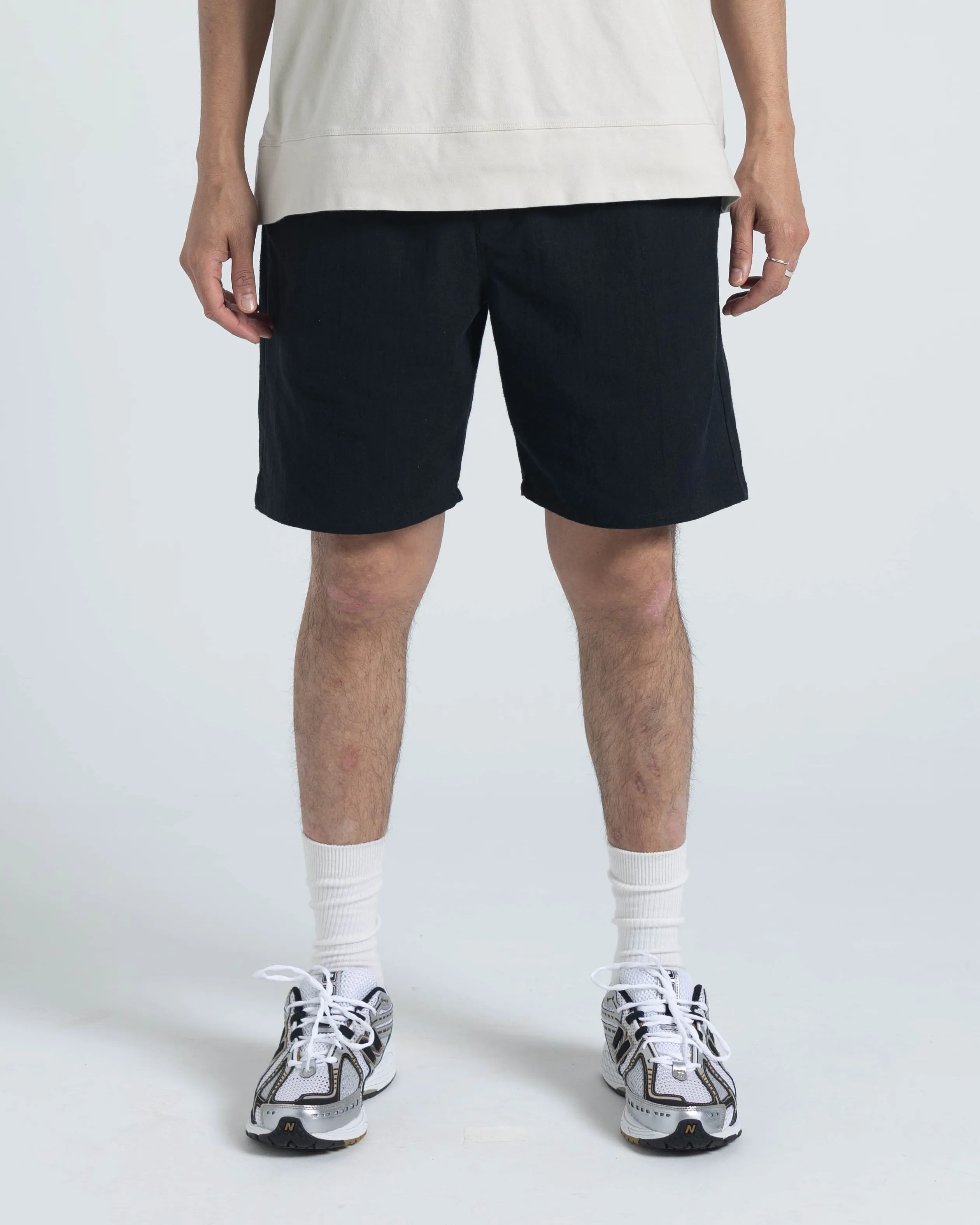SAMPLE SALE: Walk Short 002 - Black Linen / Cotton