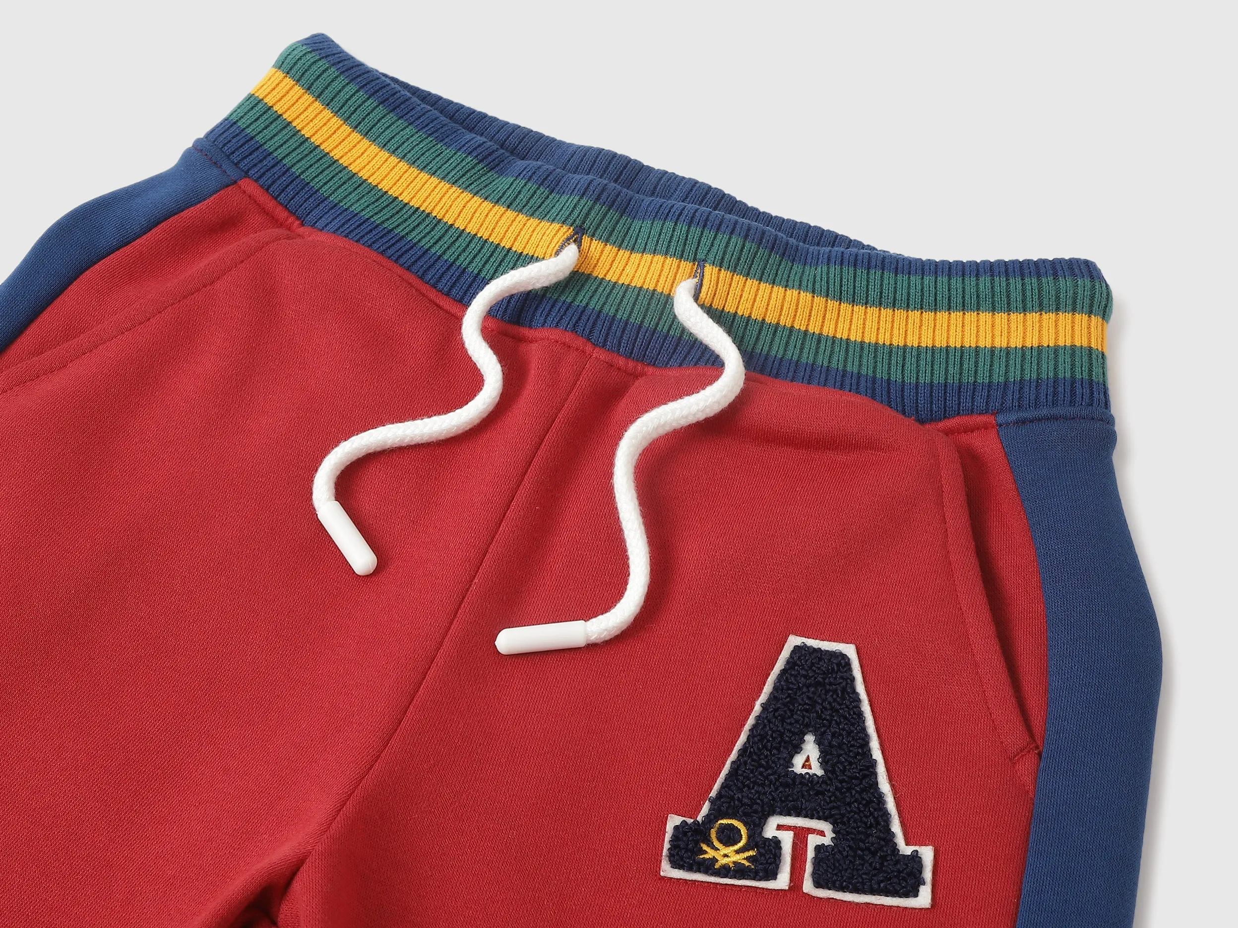 Solid Regular Fit Trackpants