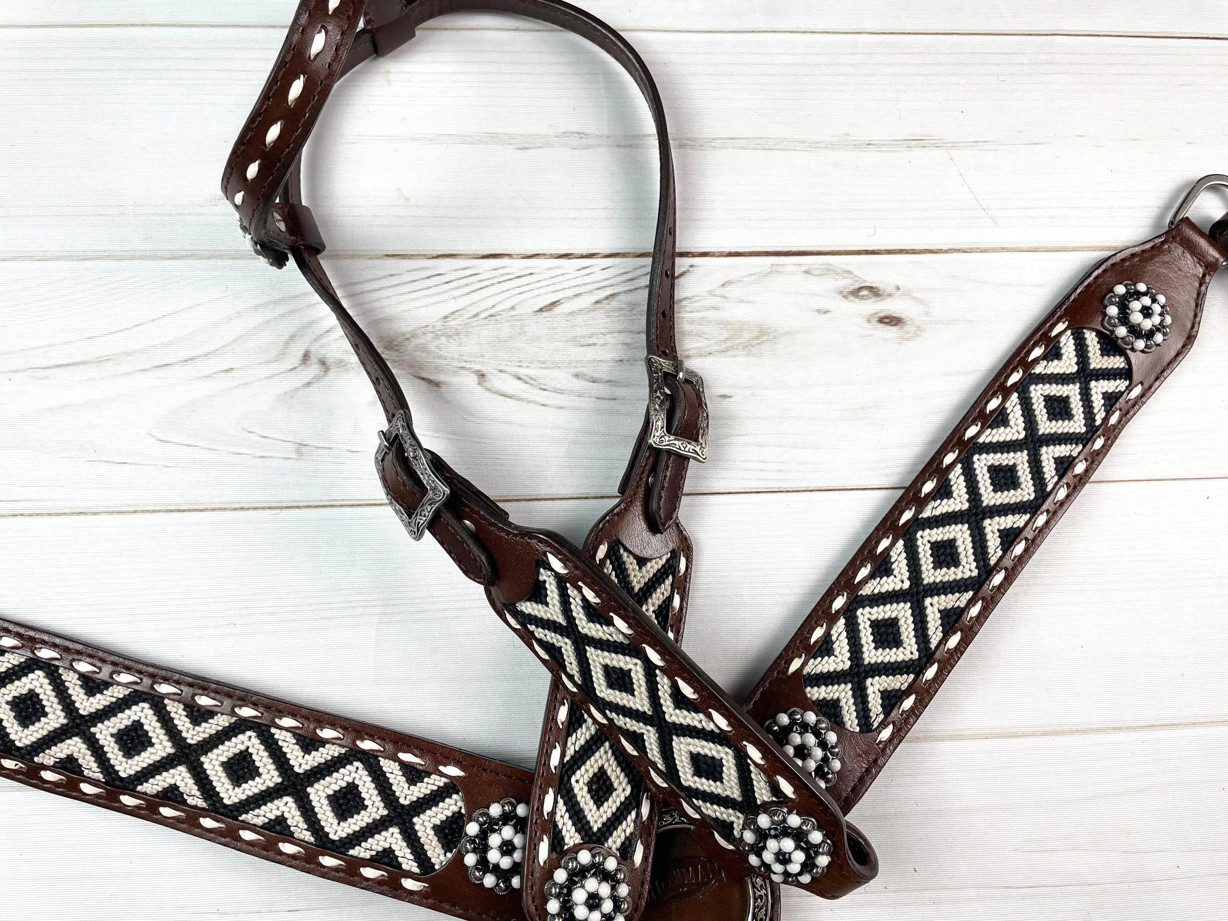 Southwest Black & White Woven Inset Leather Tack Set