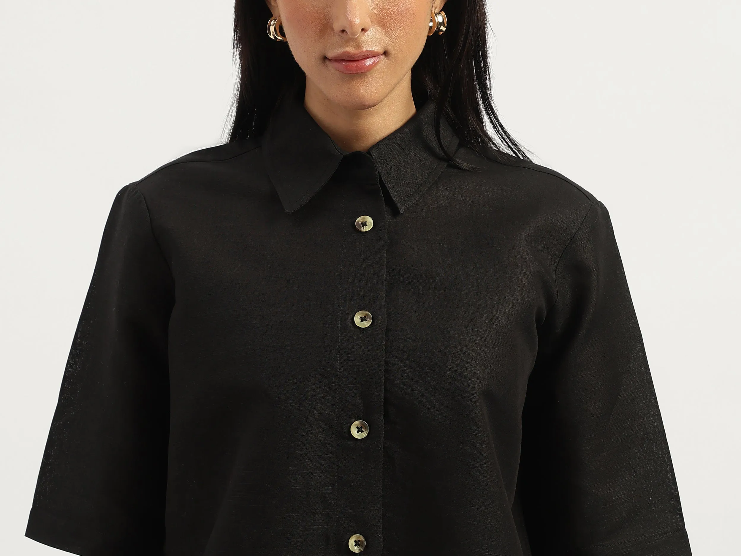 Spread Collar Solid Shirt