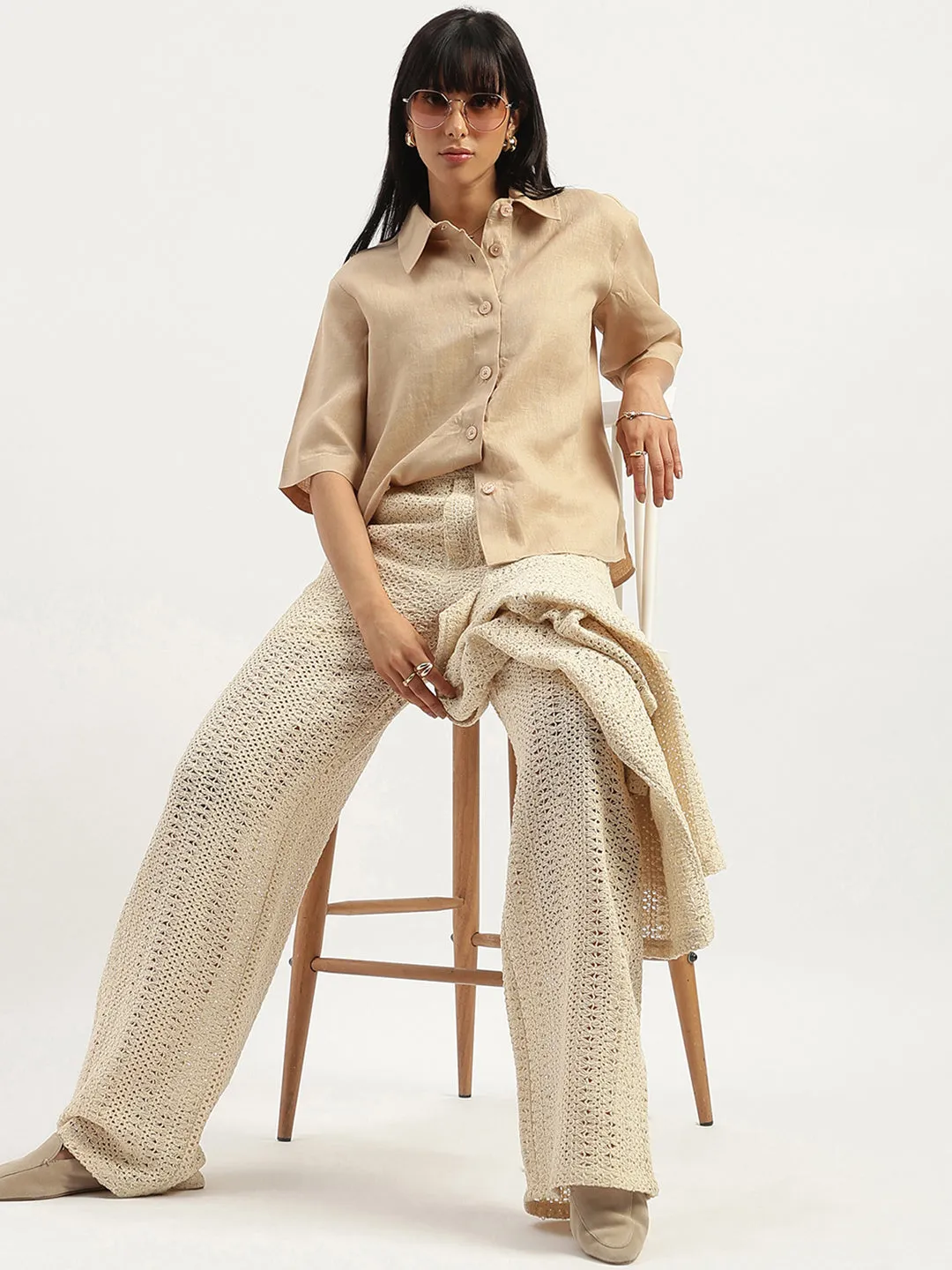 Spread Collar Solid Shirt