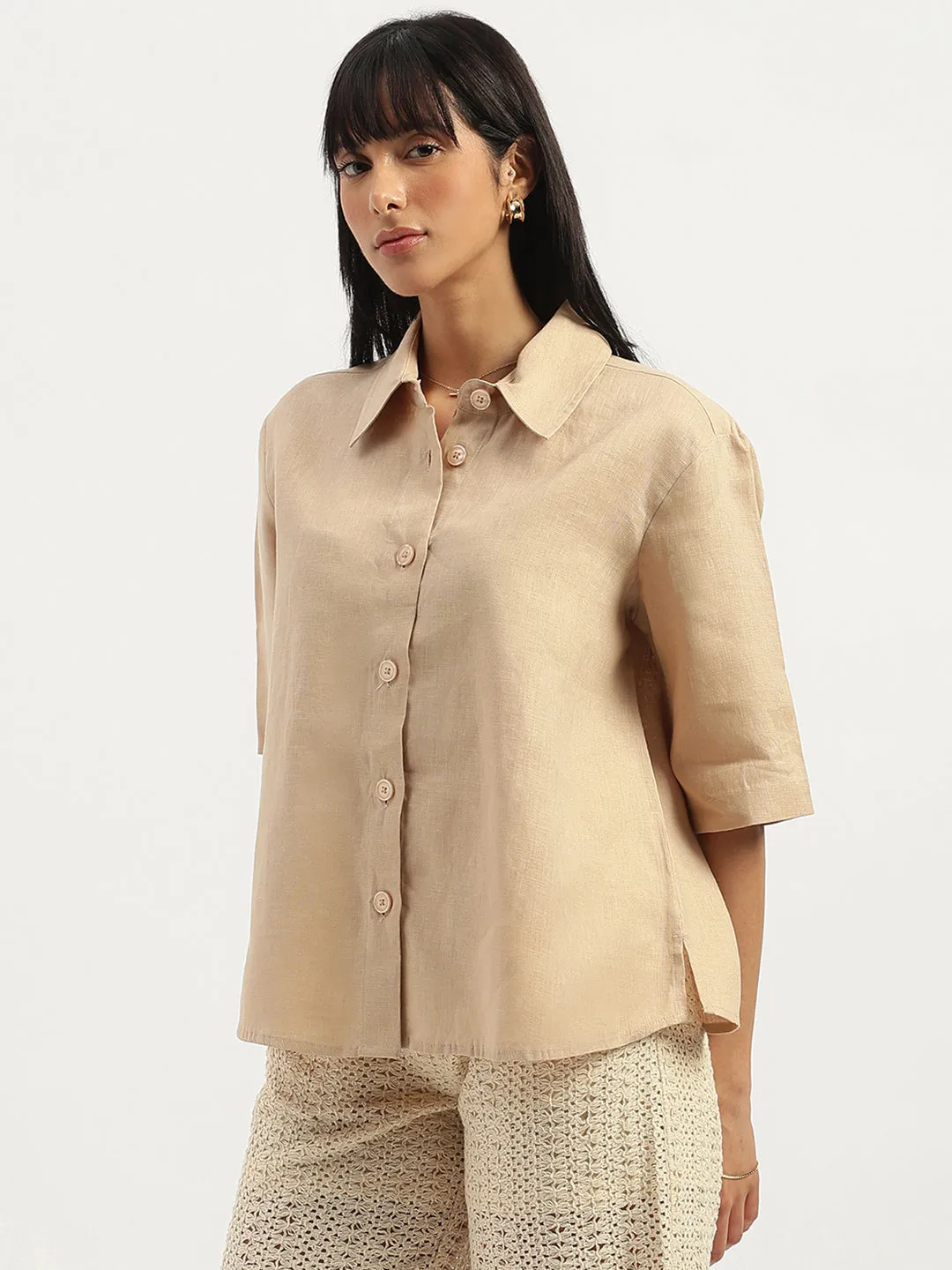 Spread Collar Solid Shirt