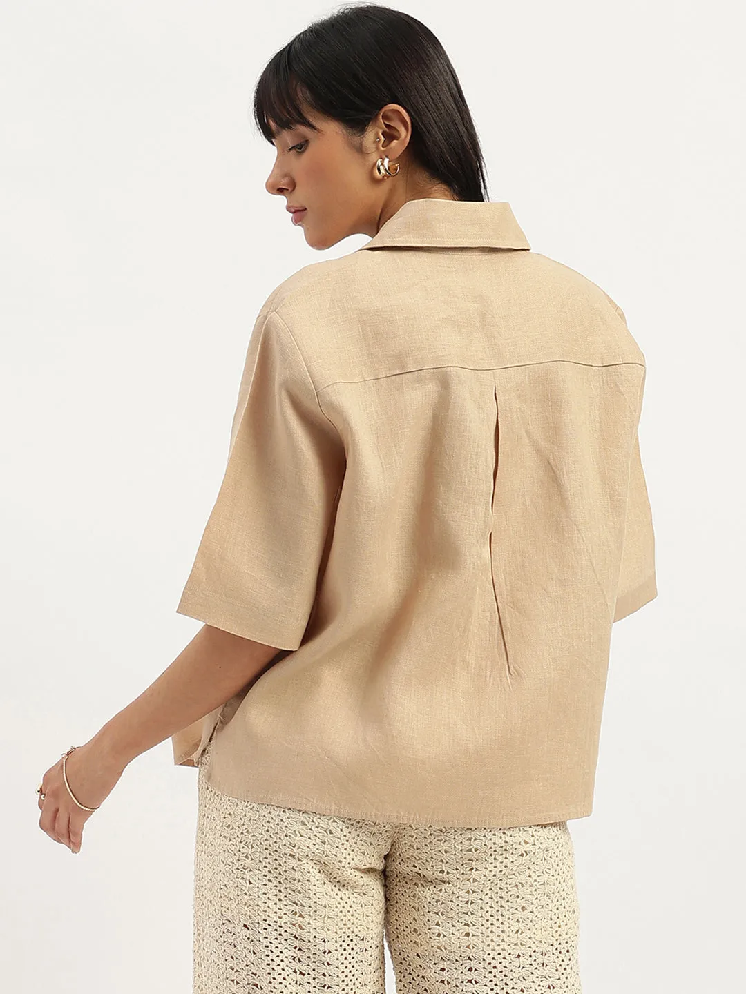 Spread Collar Solid Shirt