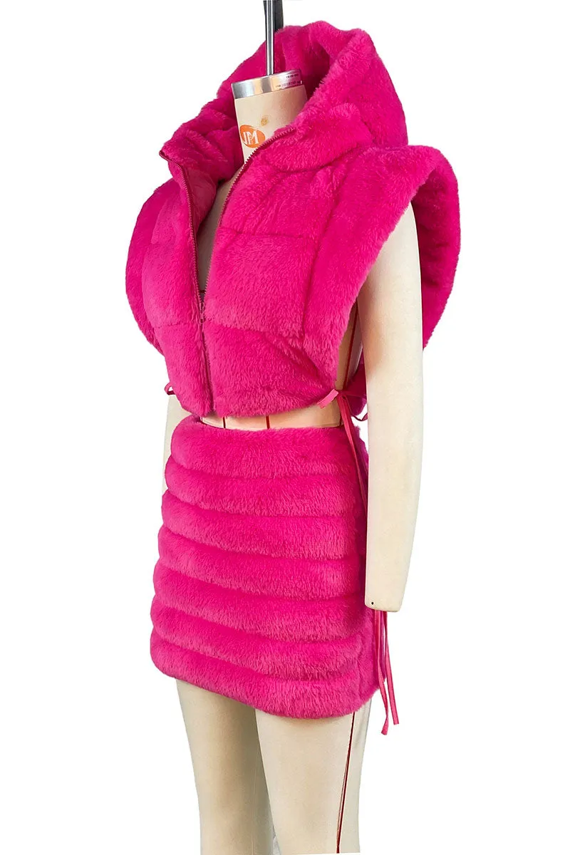 TG715 Hooded Puff Vest Top