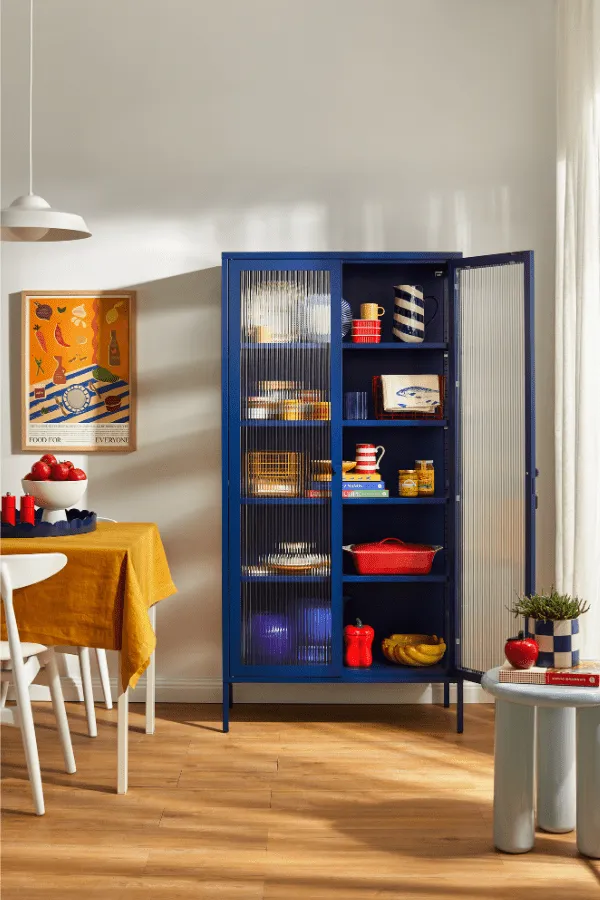 The Collector in Navy