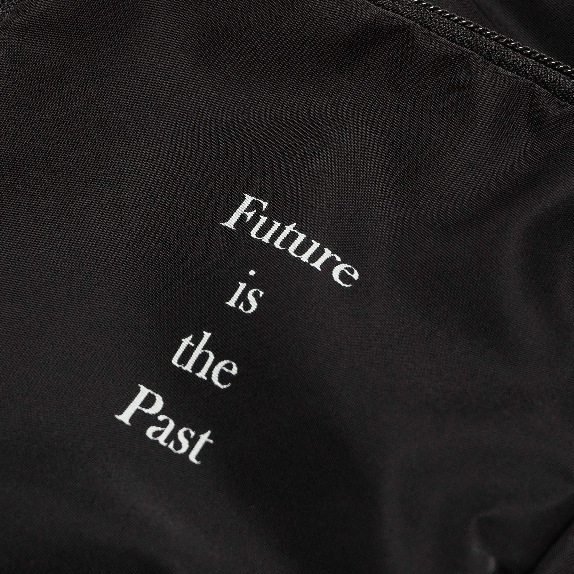 undercover pouch "future is the past" (black)