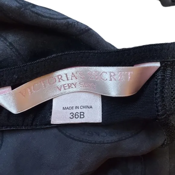 VICTORIAS SECRET 100% silk bodysuit 36B