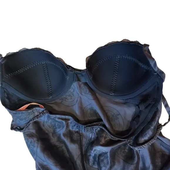 VICTORIAS SECRET 100% silk bodysuit 36B