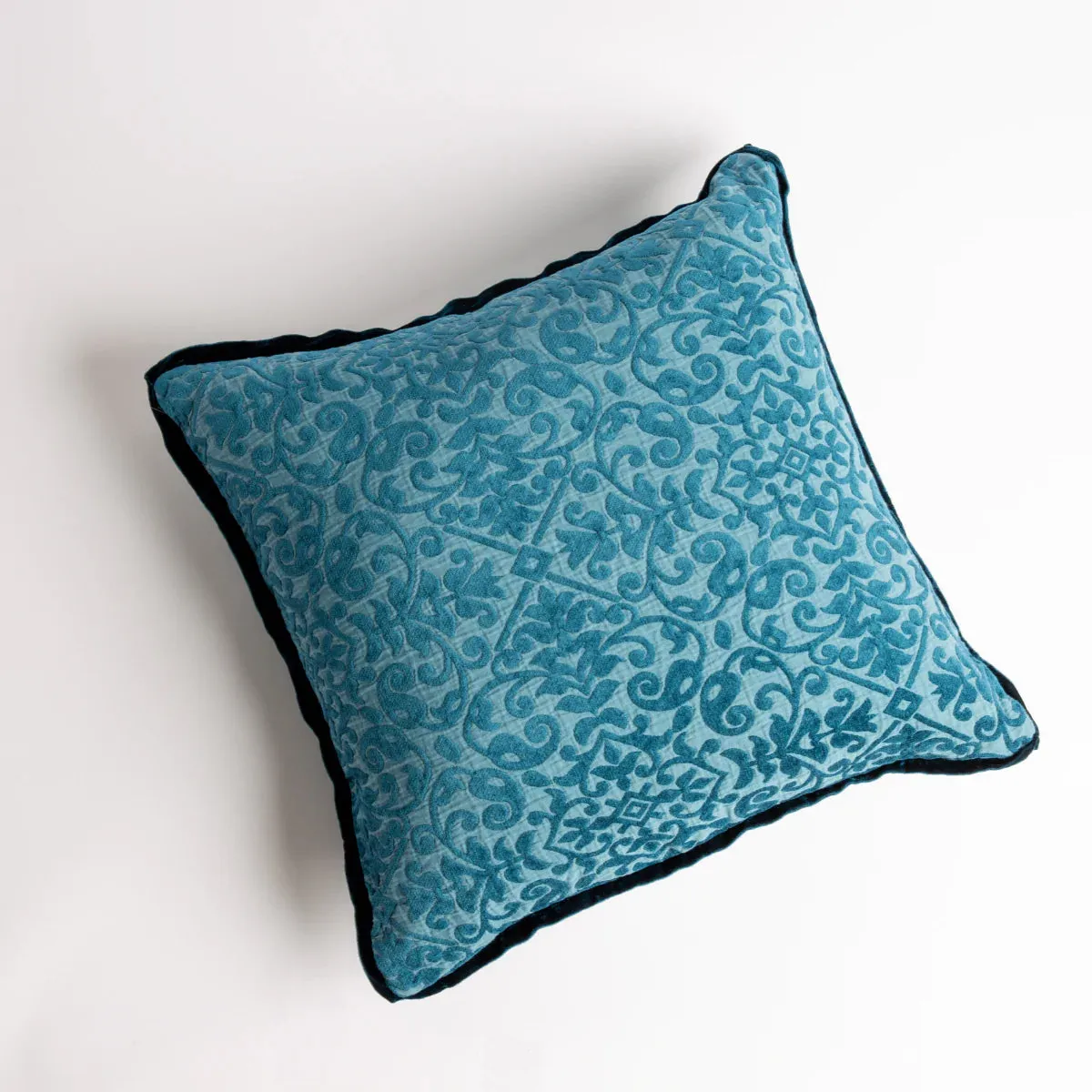 Vienna 18x18 Pillow