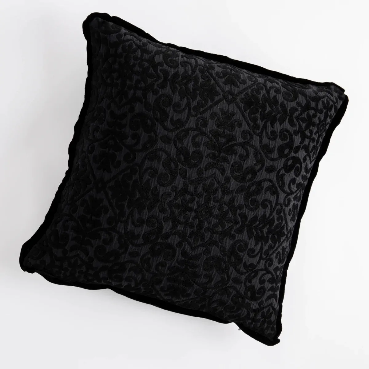 Vienna 18x18 Pillow