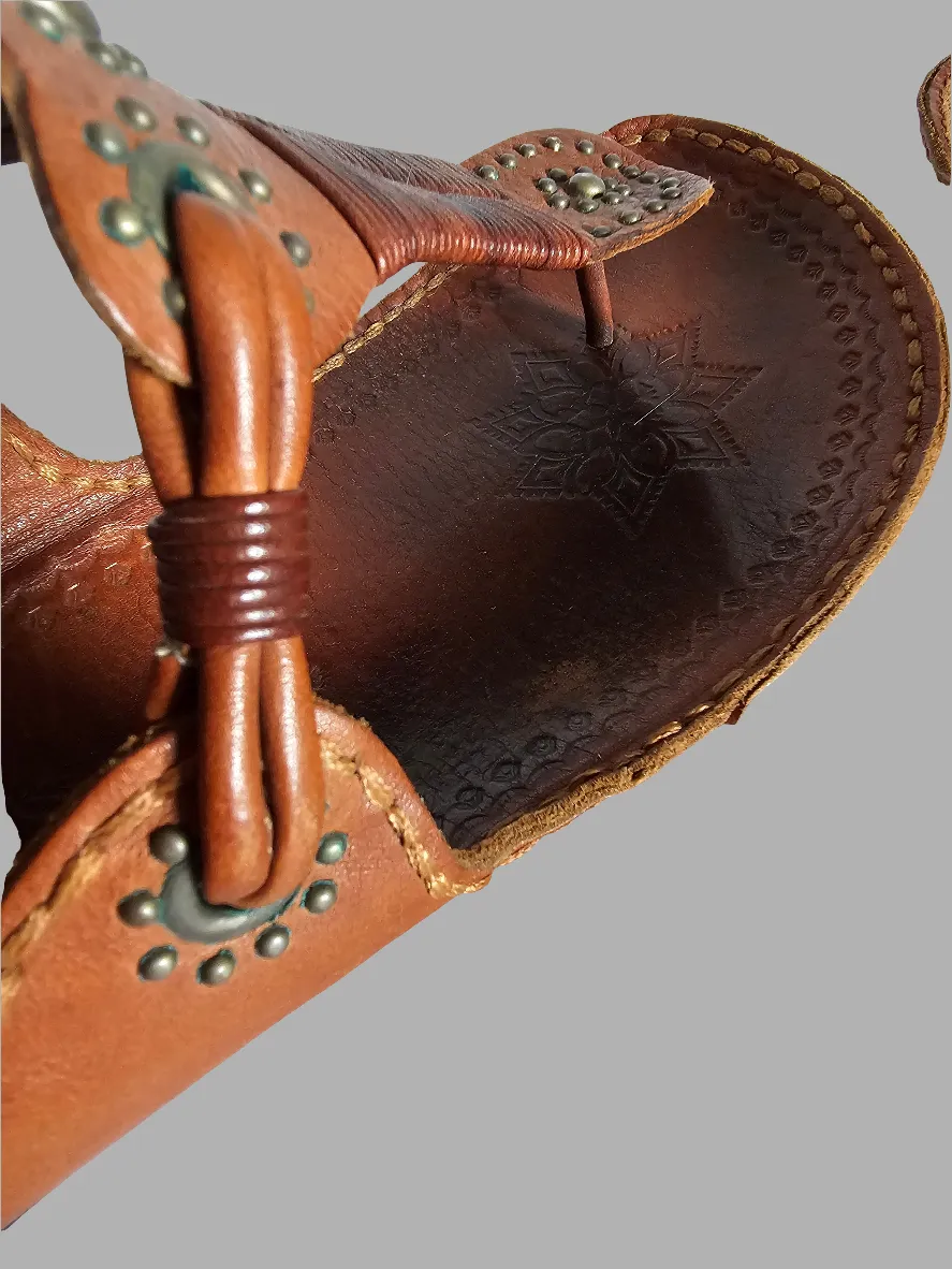 Vintage Indian tooled  sandals – Handcrafted size W 10 M 8