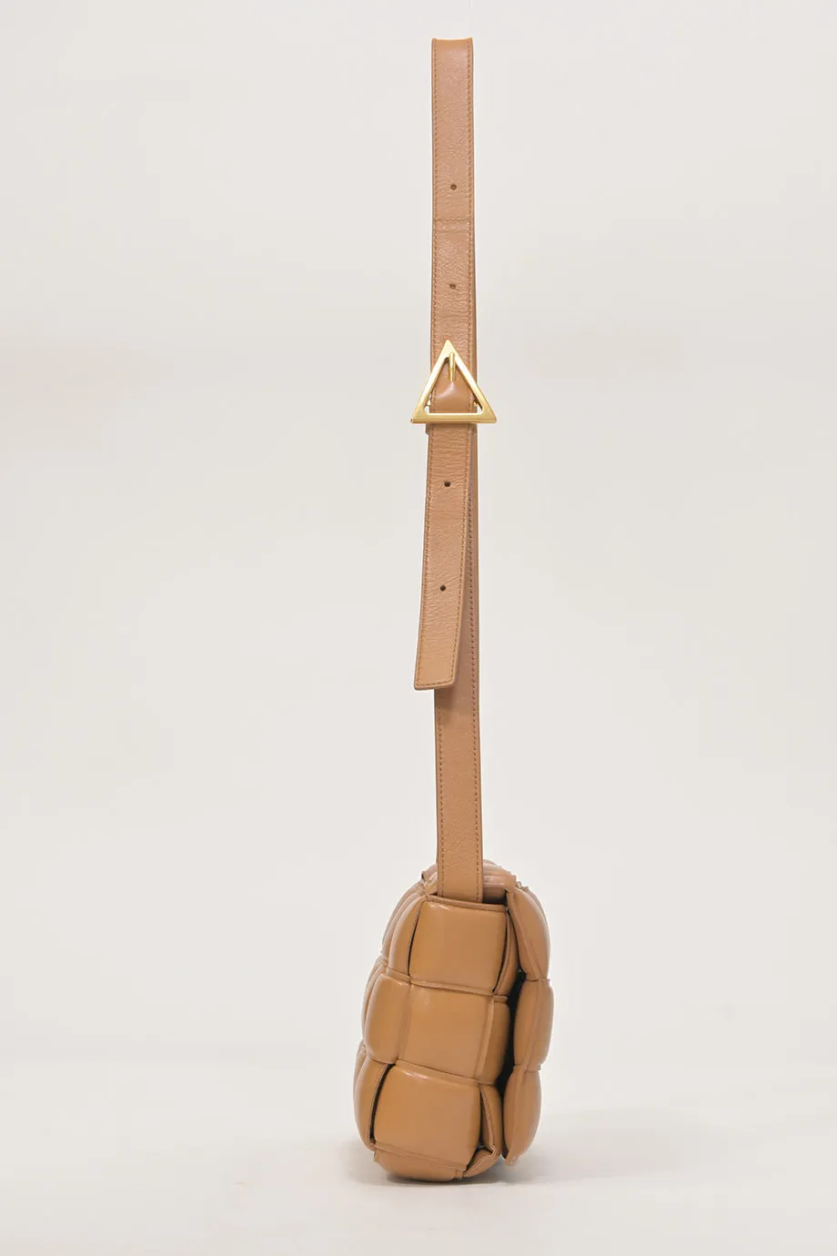 [WB7102] Bottega Veneta | Cross-Body Bag