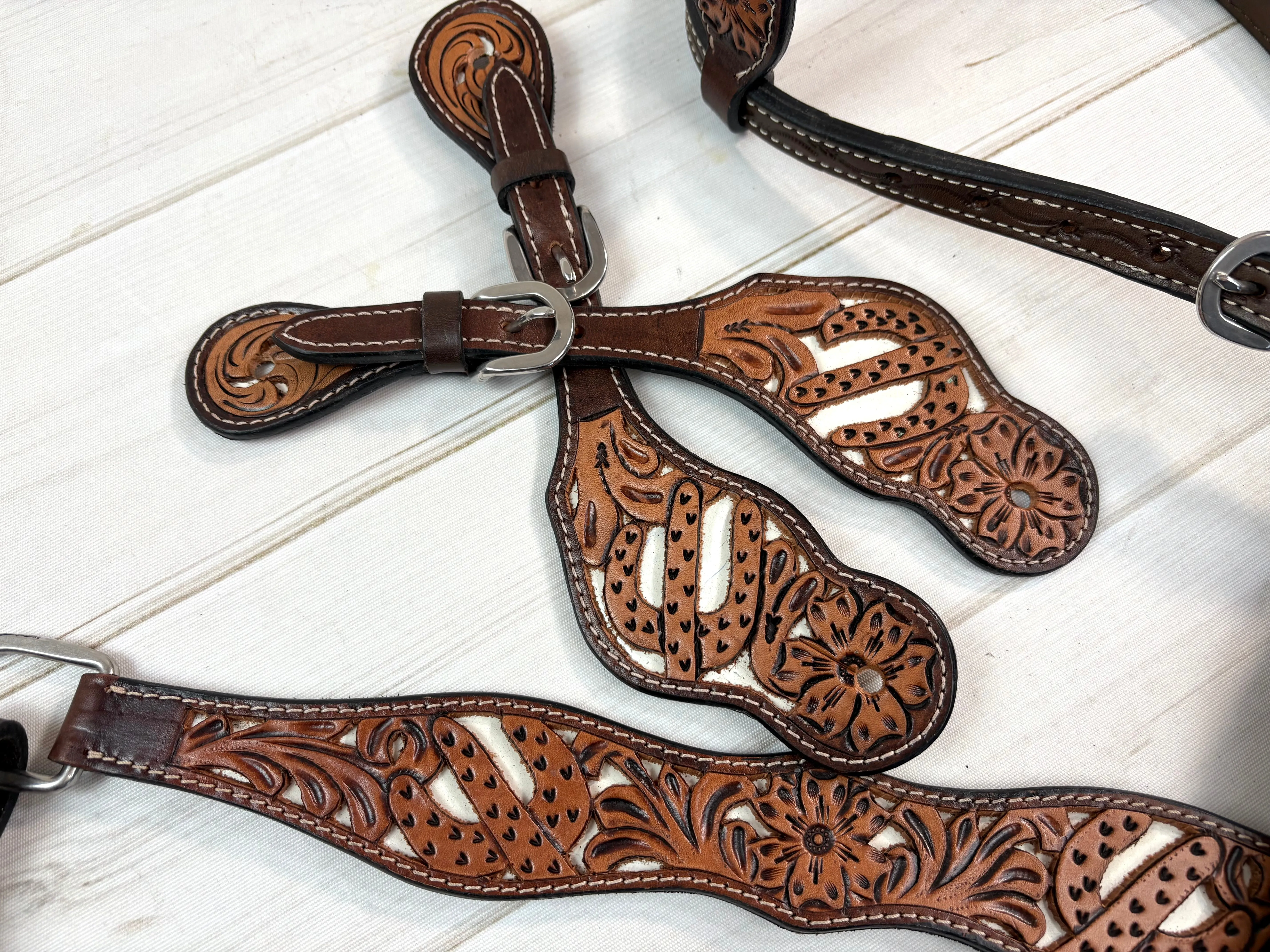 White Cactus Leather Tooled Tack Set