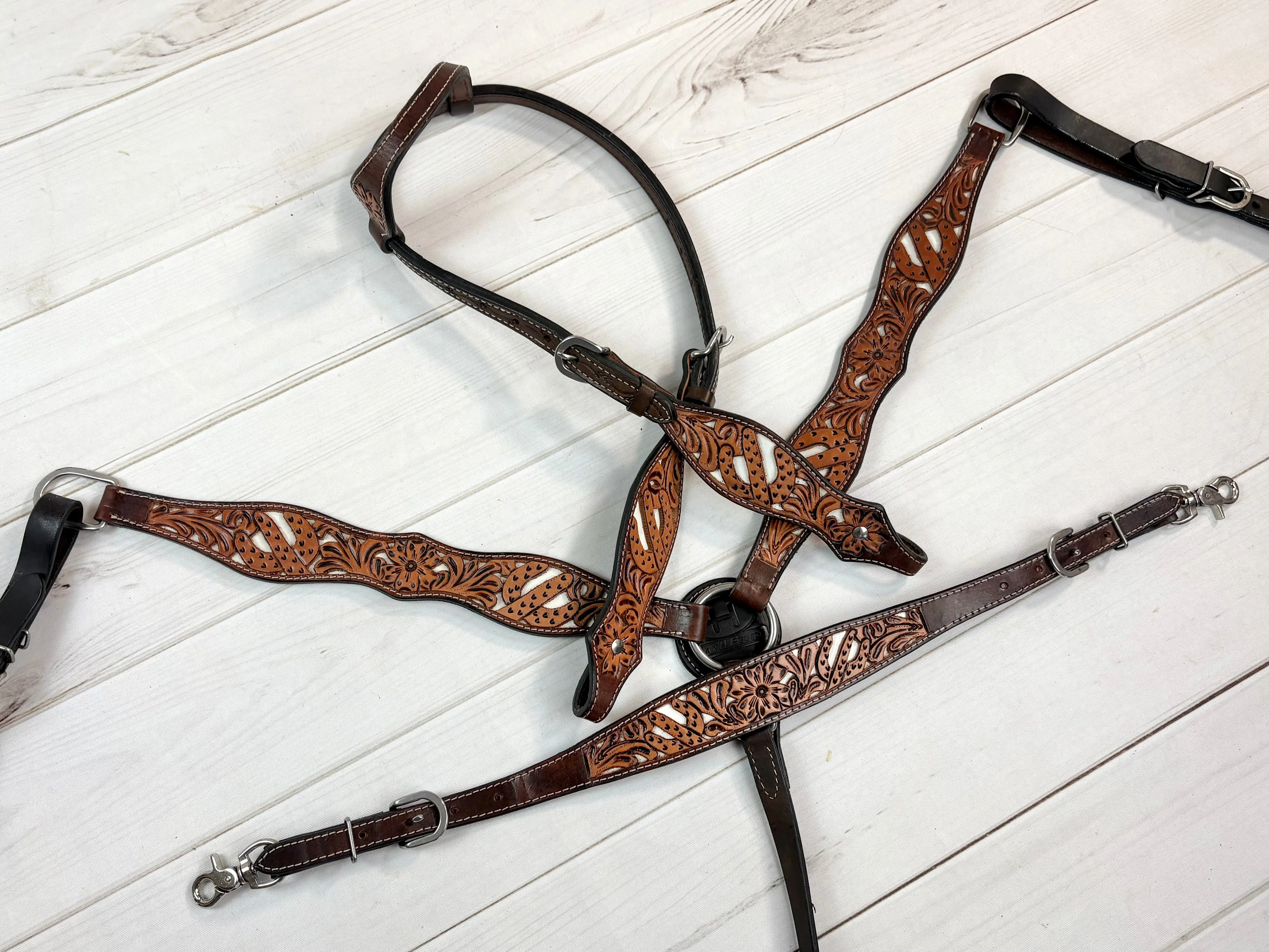 White Cactus Leather Tooled Tack Set