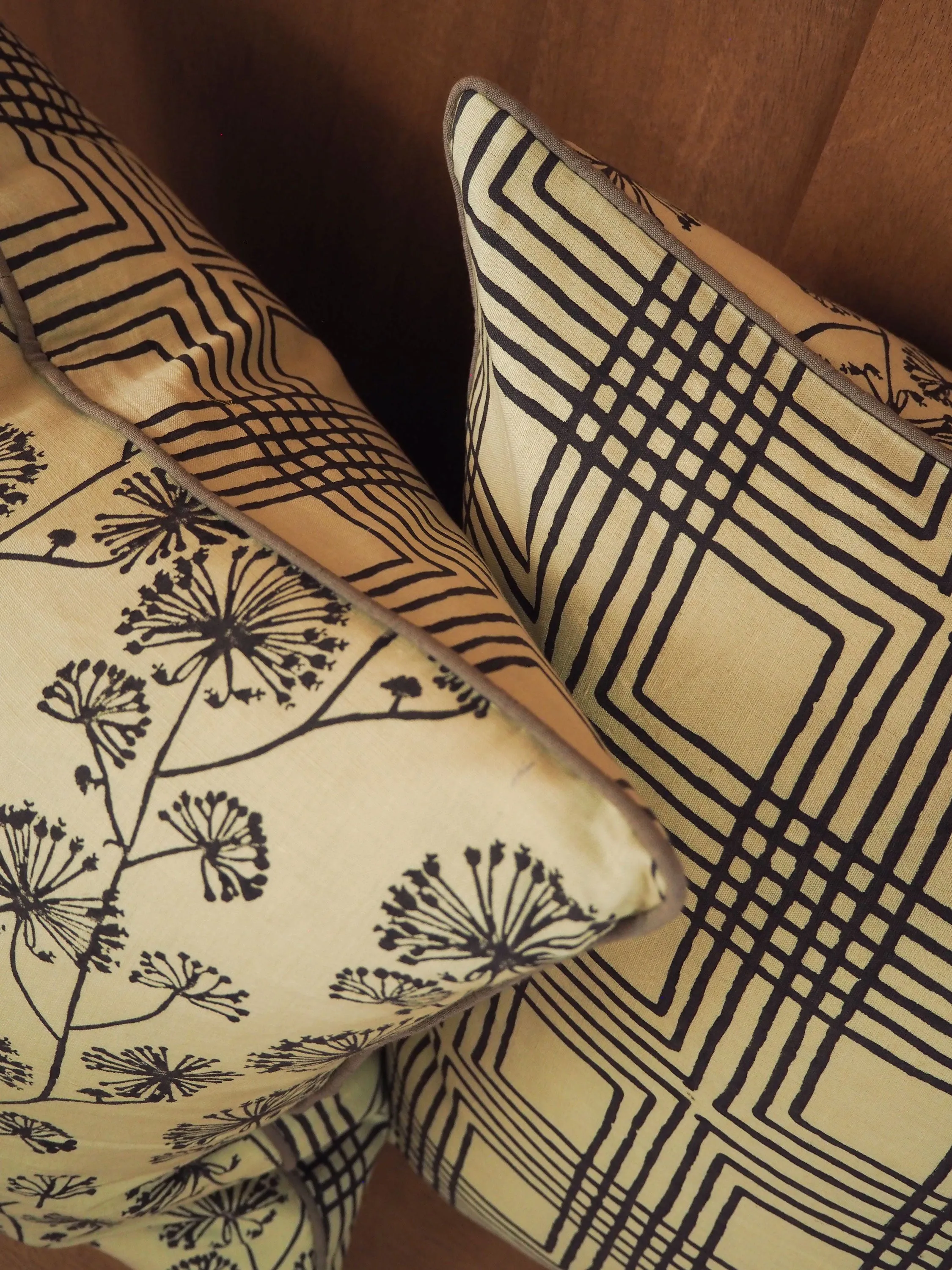 WILD FENNEL PILLOW
