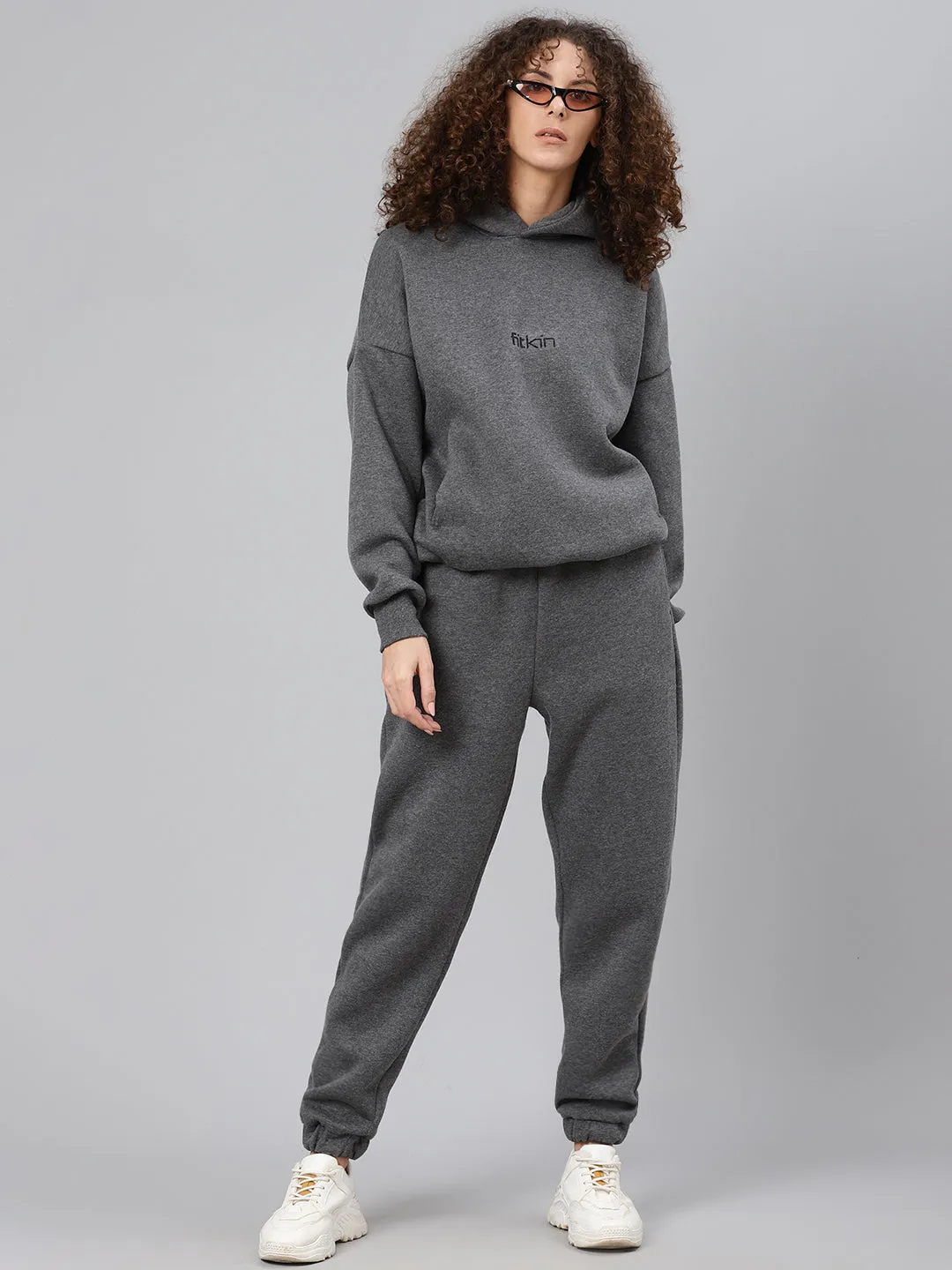 Women's Charcoal Grey Solid Fleece Regular Fit Joggers