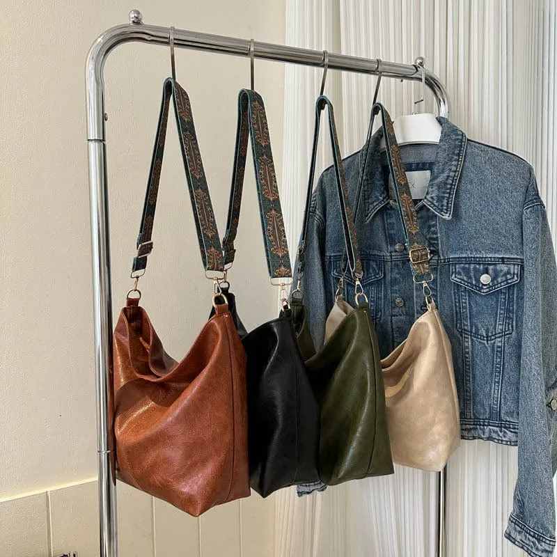 Women's Retro Style Shoulder Bag