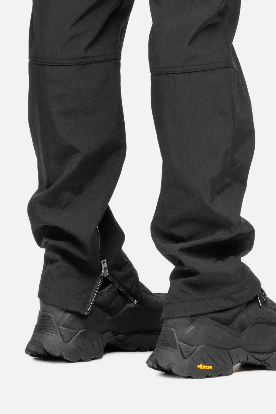 X6 CARGO BLACK